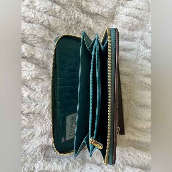 EXCELLENT CONDITION Spartina Wristlet Zipper Wallet - Picture 4 of 4